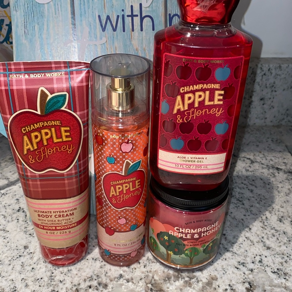 Bath and body Works, Champagne Apple and Honey Gift Set Combo - Picture 2 of 4